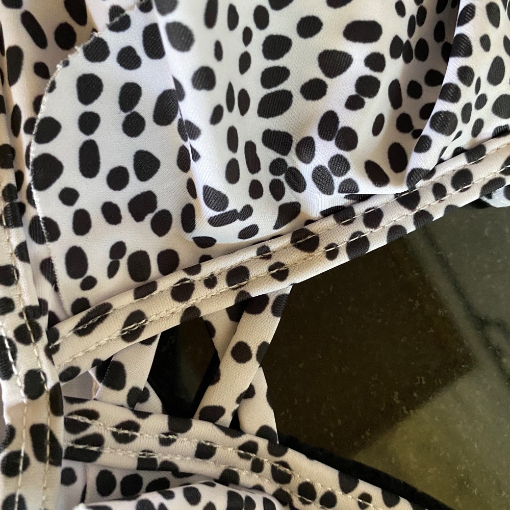 Shein - Picture 4 of 16